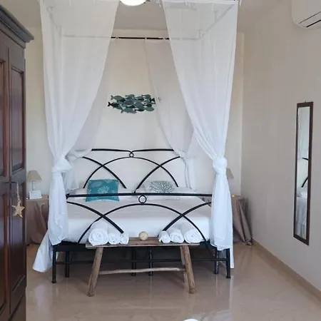 B&B Villa Striari Otranto Buitenkant foto